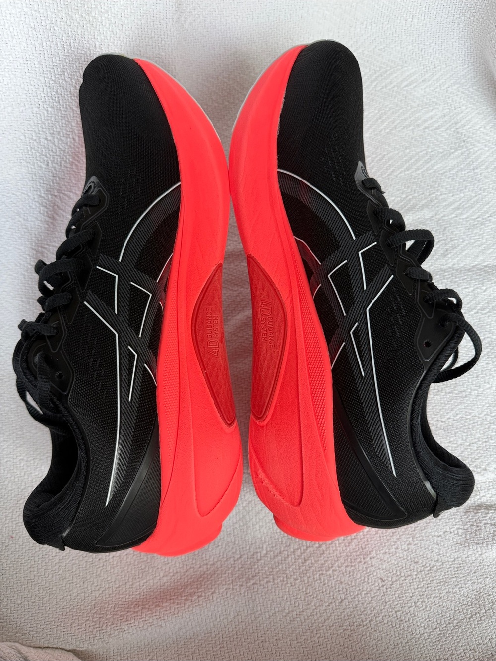 Asics Gel-Kayano 30 Black & Neon Coral Running Sneakers - Picture 4 of 11